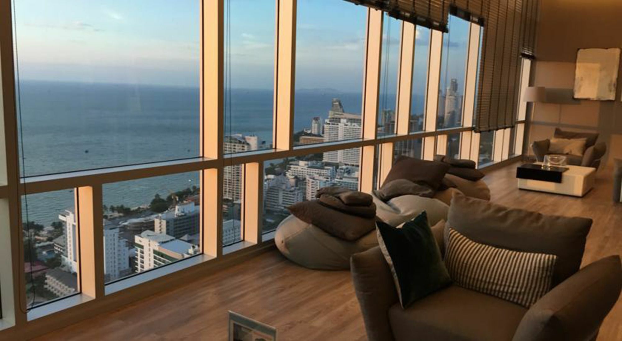 Centric Sea Pattaya By Uplus Ngoại thất bức ảnh