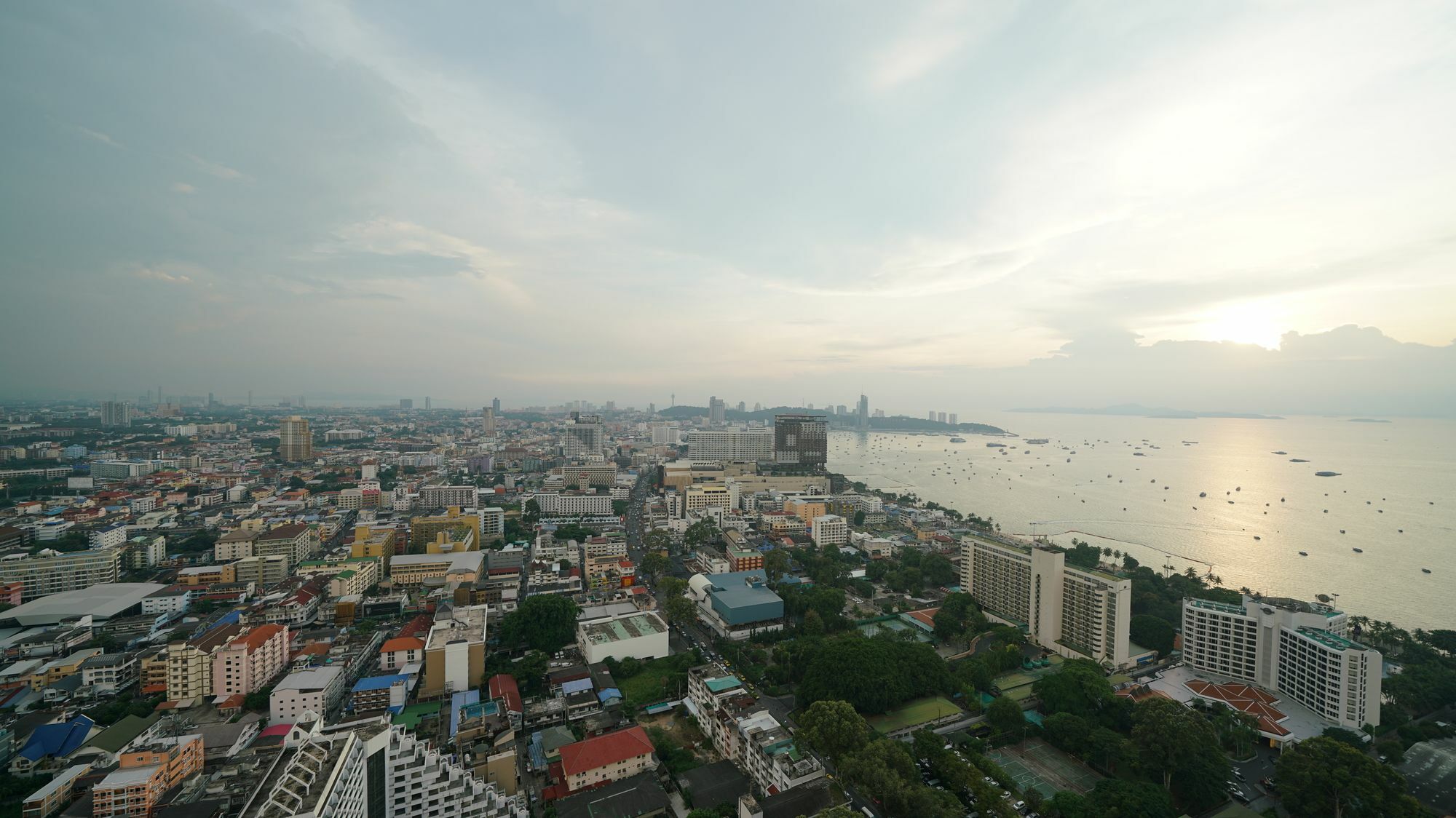 Centric Sea Pattaya By Uplus Ngoại thất bức ảnh